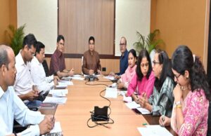 मंत्री वर्मा ने कहा कि सरकार की प्राथमिकता आम जनता को त्वरित एवं प्रभावी सेवाएं उपलब्ध कराना