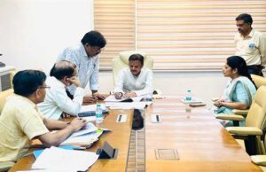 उप मुख्यमंत्री शुक्ल ने निर्देश दिए कि ऑडिटोरियम, खेल सुविधाएँ, फर्नीचर और अन्य निर्माण कार्य निर्धारित समय-सीमा में पूर्ण किए जाएं