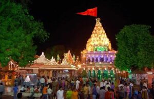 फर्जी वेबसाइटों से श्रद्धालुओं से ऑनलाइन होटल बुकिंग के नाम पर ठगी, पुलिस का एक्शन, बंद करवाया
