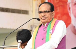 मंत्री चौहान ने “लैब टू लैंड” को मजबूत करने की घोषणा, वैज्ञानिकों को अब सप्ताह में तीन दिन खेतों में जाना होगा