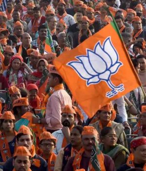 bjp53_2-1.jpg