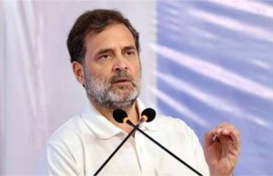 राहुल गांधी ने BJP को जमकर घेरा- 11 साल का जश्न मना रही मोदी सरकार, उधर महाराष्ट्र में ट्रेन से गिरकर लोगों की हुई मौत