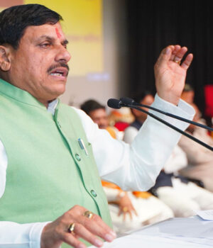 mohan_6A_2_1-2.jpg