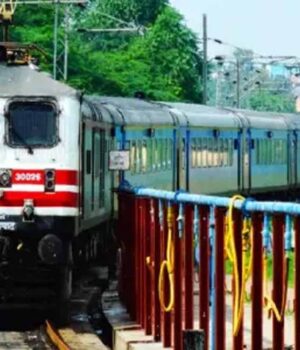 train-15.jpg