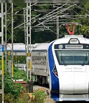 vande_bharat_train_35_1.jpg
