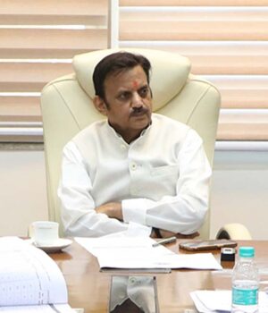 Rajendra_Shukla_76_37-1.jpg