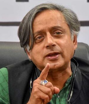 Shashi_Tharoor_4A_23_2-1.jpg
