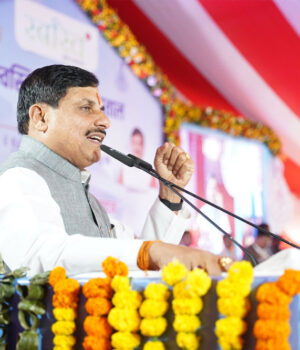 mohan_3A_111-2.jpg