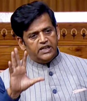 ravi-2.jpg