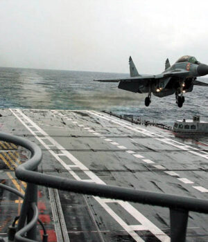 10A_135.jpg