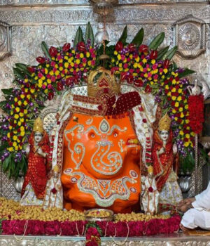 Khajrana_Ganesh_Mandir_8A_1_1.jpg