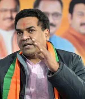 kapil1-2.jpg