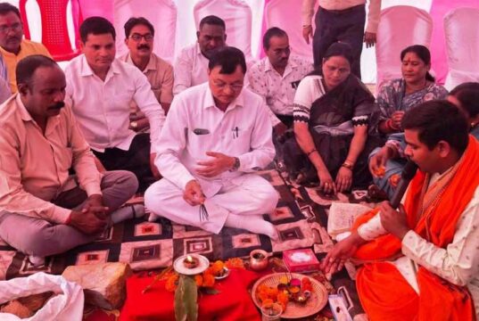 इन्फ्रास्ट्रक्चर को रफ्तार, उद्योग मंत्री देवांगन ने करोड़ों के प्रोजेक्ट्स की रखी आधारशिला