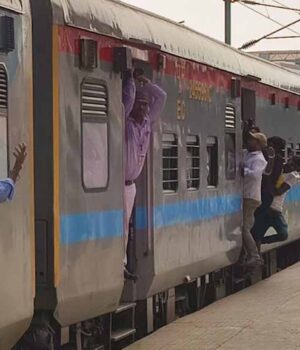 Train_01-1.jpg