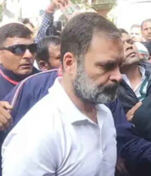 rahul1-4.jpg