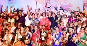 आदि रंग, परिधान और हाट के रंगों में रंगा जनजातीय परब