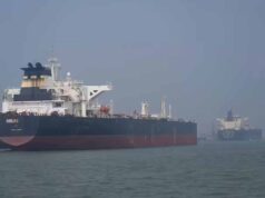 माइंस हटाने में लग सकते हैं 6 महीने, वैश्विक तेल आपूर्ति बहाल होने में देरी संभव