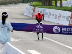 रोबोट ने 21 KM की हाफ मैराथन 50 मिनट 26 सेकेंड में पूरी की, इंसान का वर्ल्ड रिकॉर्ड हुआ टूट