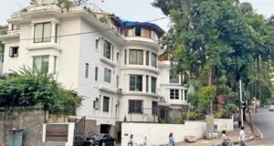 अंबानी के घर के पास आलीशान फ्लैट किराए पर, एक शानदार जीवन का मौका