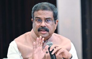 NEET एग्जाम को लेकर बड़ा अपडेट! छात्रों को मिलेगा 15 मिनट अतिरिक्त समय, 14 जून तक आएंगे एडमिट कार्ड