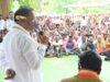 तेंदूपत्ता संग्राहकों के बीच पहुंचे CM विष्णु देव साय, महुआ पेड़ के नीचे लगाई चौपाल