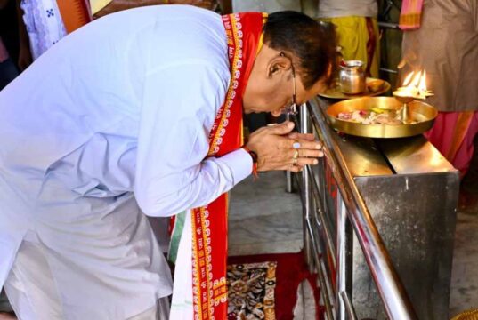 हरिनाम संकीर्तन नामयज्ञ में मुख्यमंत्री साय की सहभागिता, जगन्नाथ मंदिर में पूजा कर की जनकल्याण की प्रार्थना