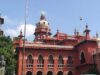 VIP दर्शन पर अदालत नाराज, पूछा- क्या नेताओं और मंत्रियों के लिए अलग हैं भगवान?