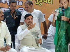 बुरहानपुर में विकास की बयार, CM मोहन यादव ने की इन्वेस्टर्स समिट की घोषणा और खाई झाल मुड़ी