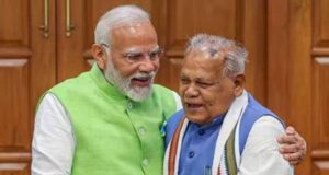 ‘विपक्ष की प्रासंगिकता खत्म’, पीएम मोदी की तारीफ में संतोष सुमन का बयान वायरल