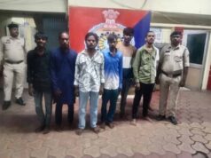 रायपुर कोर्ट में पुलिस की सख्ती, चाकू के साथ 2 युवक दबोचे गए; चेकिंग अभियान में 8 संदिग्ध पकड़े गए