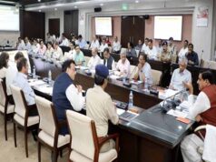 प्रदेश में उद्योग लगाने वाली कंपनियां अपने परिसर में युवाओं के कौशल उन्नयन के लिए प्रशिक्षण केन्द्र करें स्थापित