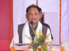 दूरस्थ क्षेत्रों में विकास कार्यों की घोषणाएं, मेधावी विद्यार्थियों को दिए टैबलेट