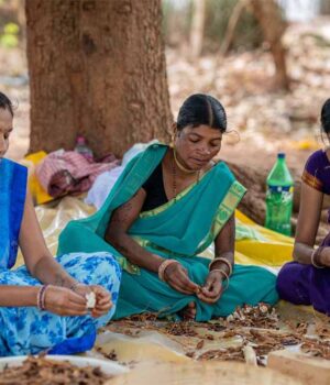 Mahila_02.jpg
