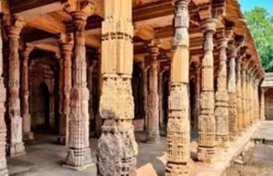 भोजशाला पर बड़ा न्यायिक फैसला, मप्र हाई कोर्ट बोला- यह मंदिर है, मुस्लिम पक्ष के लिए अलग जमीन की व्यवस्था करें