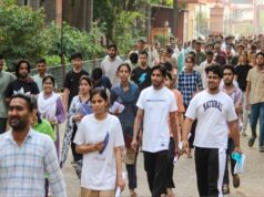UPSC Prelims: जलती सड़क, नंगे पैर अभ्यर्थी और लंबा पेपर; परीक्षा केंद्रों पर दिखा संघर्ष