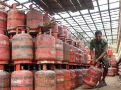LPG ग्राहकों के लिए खुशखबरी! HP के बाद Bharat Gas ने भी बहाल की पुरानी सर्विस