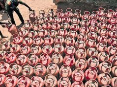 LPG सिलेंडर के नए नियम लागू, ई-KYC जरूरी; सरकार ने फर्जी कनेक्शनों पर कसा शिकंजा