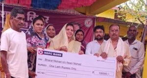 सुशासन तिहार बना आजीविका संवर्धन का आधार, मत्स्य पालक भरत निषाद को मिली ₹1 लाख की सहायता