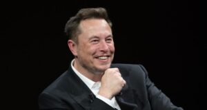 Elon Musk Wealth Surge: ताइवान-इजरायल से भी आगे निकली दौलत, पहले ट्रिलियनेयर बनने की चर्चा तेज