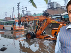 मॉनसून से पहले गडकरी का बड़ा संदेश, सड़कों पर जलभराव रोकने के लिए अधिकारियों को दिए निर्देश