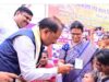 युवाओं को खेलों से जोड़ने के लिए वितरित की गई वॉलीबॉल किट