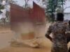 Chhattisgarh News: मोहला-मानपुर में दो बार पुलिस बैरिकेड तोड़कर भागा ट्रक, हादसे में मासूम की मौत