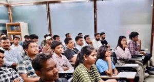 CM साय ने UPSC प्रीलिम्स क्वालिफाई करने वाले ट्राइबल यूथ हॉस्टल के छात्रों का किया सम्मान