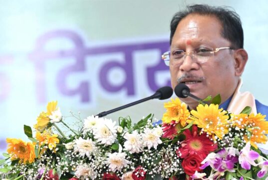 नियमों के पालन और गुणवत्तापूर्ण उपचार सुनिश्चित करने के लिए प्रशासन सतर्क