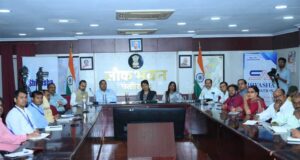 लोकभवन में अधिकारियों एवं कर्मचारियों के लिए AI प्रशिक्षण सत्र आयोजित