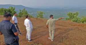राजमेरगढ़ पर्यटन स्थल का निरीक्षण, अध्यक्ष नीलू शर्मा और प्रबंध संचालक विवेक आचार्य ने विकास कार्यों पर की चर्चा