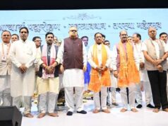 मुख्यमंत्री और लोकसभा अध्यक्ष ने आचार्य पदारोहण एवं सहस्त्रावधान तपस्या महोत्सव में जैन मुनियों का लिया आशीर्वाद