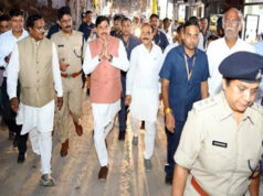 दोपहिया वाहन से निकले CM डॉ. यादव, पैदल चलकर शहर की व्यवस्थाओं का किया निरीक्षण