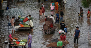 Rain Alert: मध्य प्रशांत से बंगाल की खाड़ी तक फैला बादलों का विशाल कारवां, कई राज्यों में भारी बारिश की संभावना