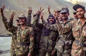 कारगिल का हैरान करने वाला किस्सा: पाकिस्तानी अफसर संग सिगरेट पी, फिर प्वाइंट 5465 पर भारत ने जमाया कब्जा